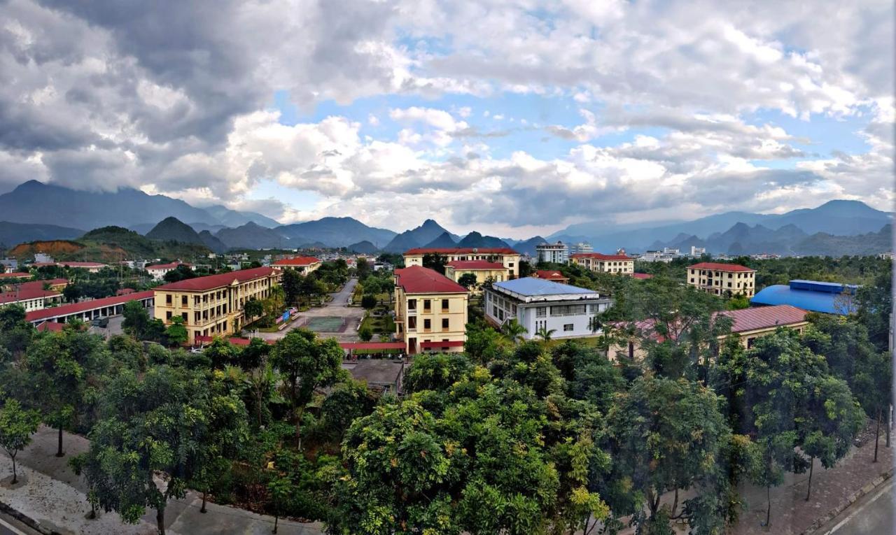 Minh Son Hotel Ta Lan Than Exterior photo
